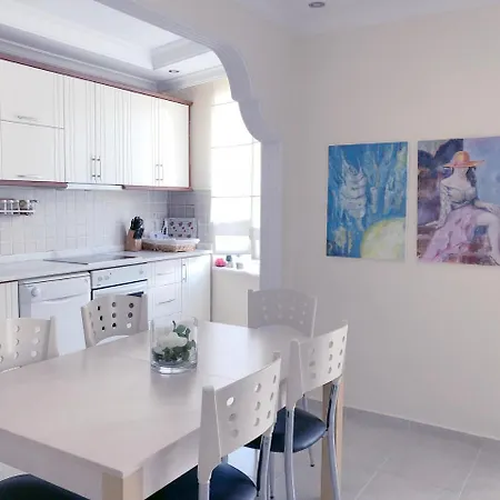 Toros 5 Apartments 2+1, European Residential * Alanya